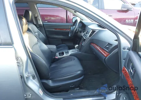 2012 Subaru Outback 2.5I Limited z USA, uszkodzony, nr VIN 4S4BRCKC3C3283970